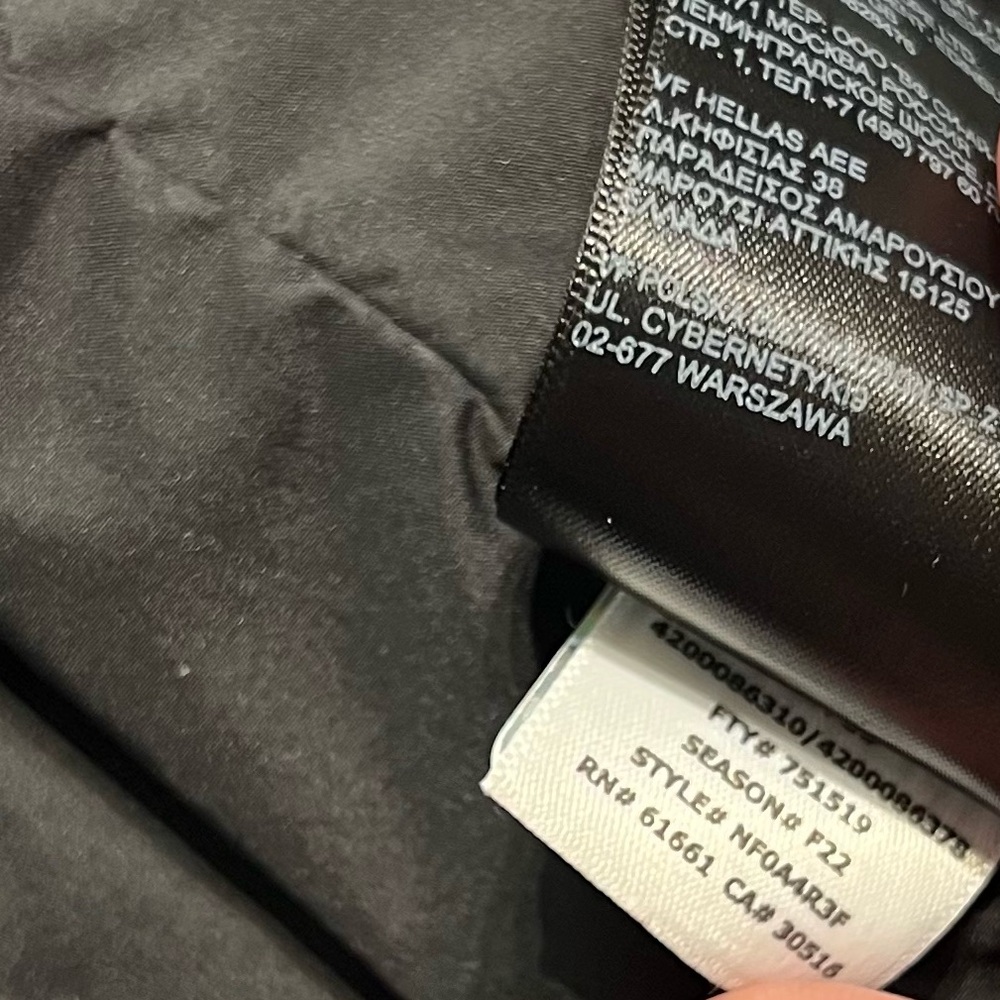 The North Face Down Puffer Vest 550 Fill Aconcagua Vest Black Women’s Medium - Picture 8 of 8